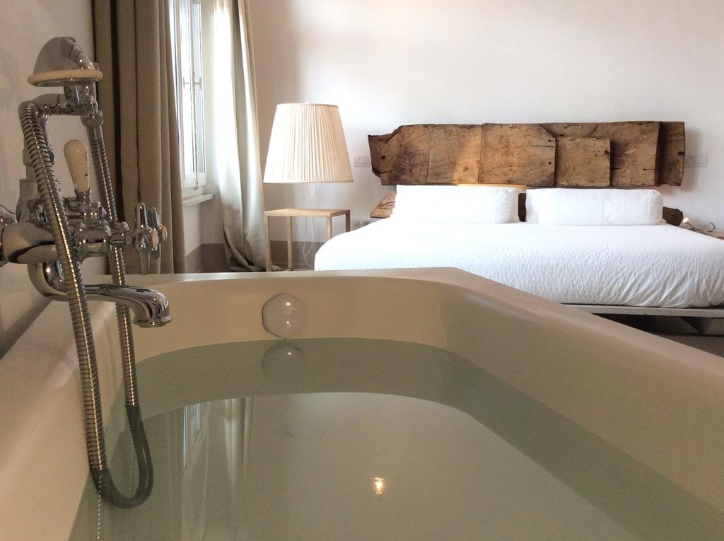 B&B A Piazza Del Gesu ヴィテルボ エクステリア 写真